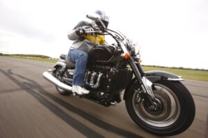 Vor TikTok und Reels hat Triumph das lustigste Motorradvideo im Internet gemacht