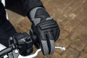 Weise bringt leichte Sommerhandschuhe aus Ziegenleder auf den Markt