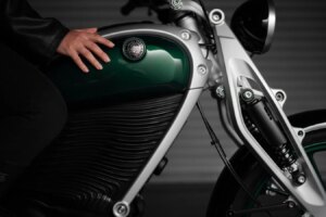 Royal Enfield erweitert das Flying Flea-Netzwerk, während die schrittweise Einführung näher rückt