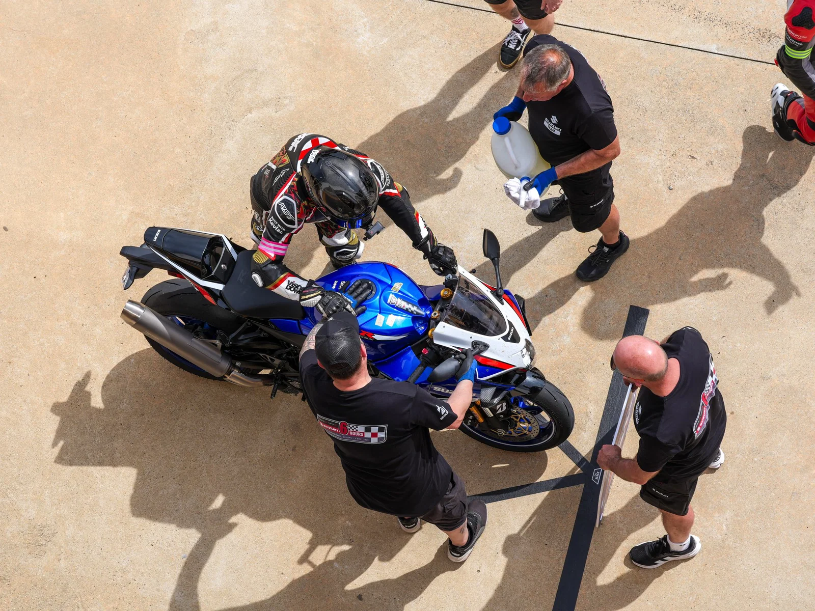 Die Suzuki GSX-R1000R 2026 – Boxenstopp