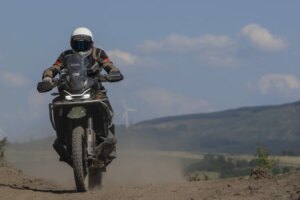 Die besten Möglichkeiten, diesen Sommer auf dem Motorrad cool zu bleiben