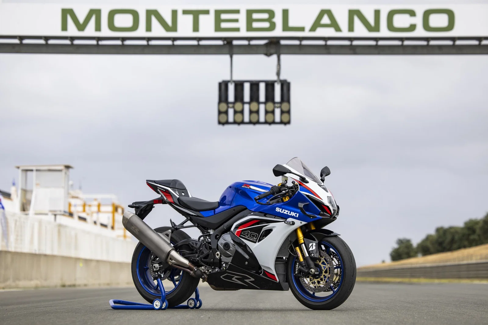 Die Suzuki GSX-R1000R 2026 – statisch