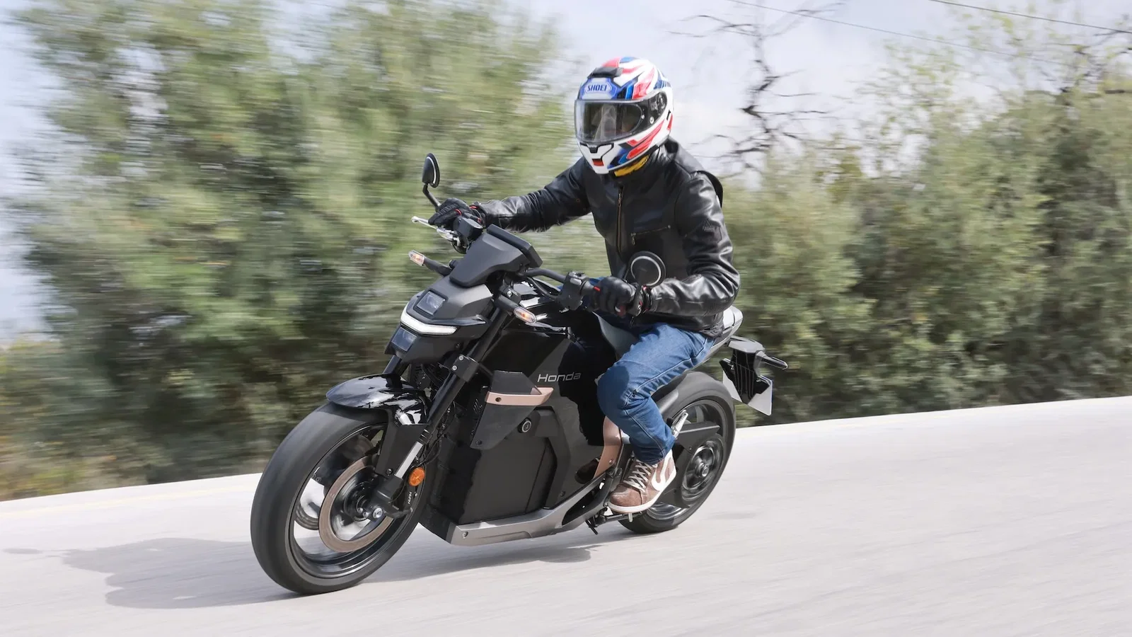 Shoei Neotec 3