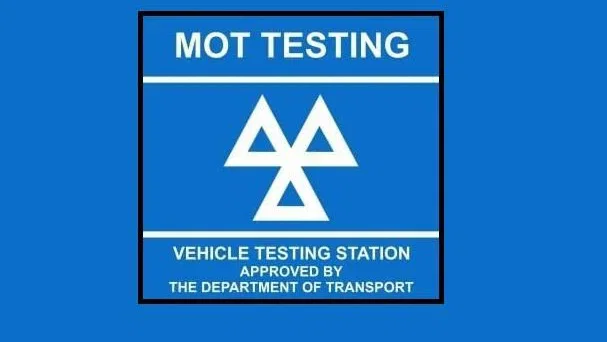 Und TÜV-Schild