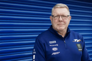 Der Isle of Man TT Clerk of the Course bietet eine nachdrückliche Antwort auf Online-Hasser
