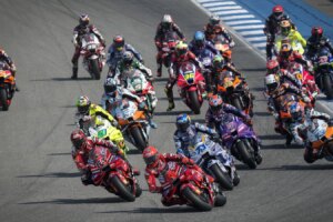 Jack-Reacher-Star Alan Ritchson soll an einem MotoGP-Überfall-Thriller arbeiten