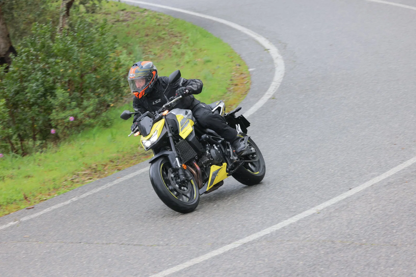 2026 Honda CB750 Hornet E-Kupplung.