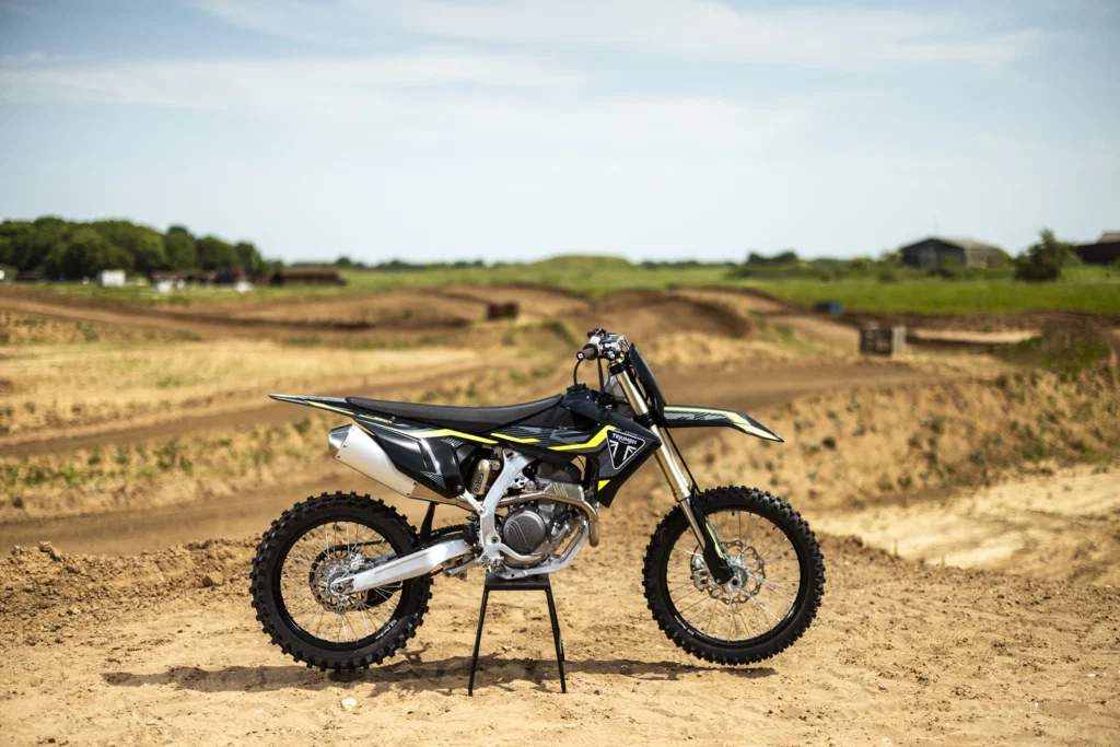 Das aktualisierte Triumph TF 250-X Motocross-Bike.