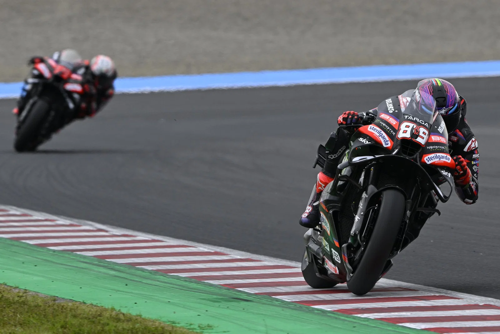 Jorge Martin fährt die Aprilia RS-GP26. Bildnachweis: Gold und Gans.
