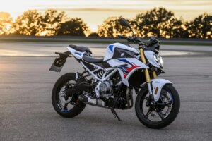 Der BMW F450 R startet in Großbritannien zu Preisen ab 6.395 £