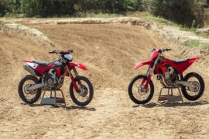 Ducati entwickelt Desmo450 MX und Desmo450 MX Factory für 2027 weiter