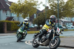 Europäisches Motorrad-Ausbildungsprogramm nach dem Führerschein erhält neue Unterstützung
