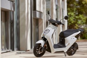 Honda gewinnt US-Auszeichnung „Excellence“ für Rollerbatterie