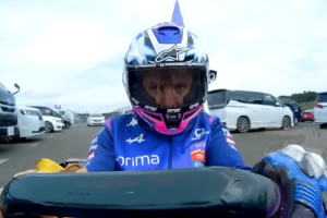 Sehen Sie: Die urkomischen MotoGP-Gokart-Possen von Jack Miller und Toprak Razgatlioglu in voller Länge