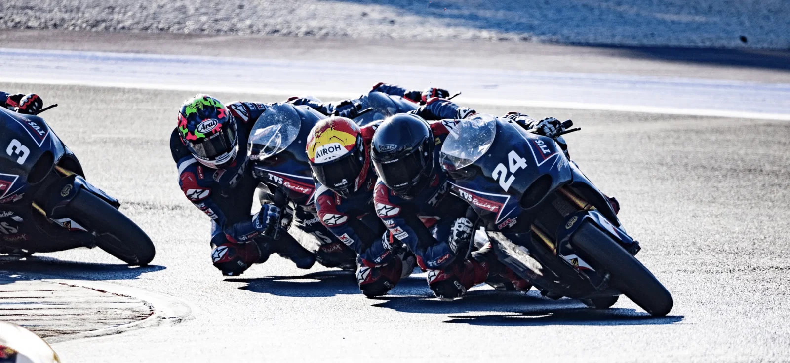 Der TVS Apache RR 310 auf der Strecke in Misano